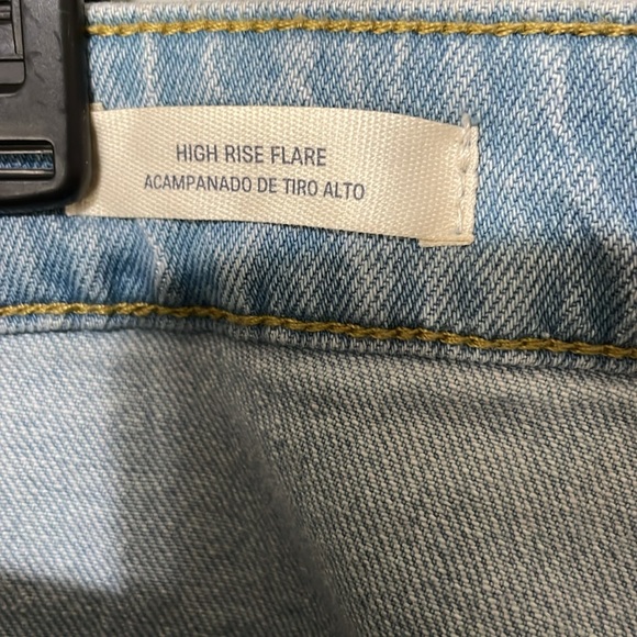 Universal Thread High Rise Flare Jeans 17 R - Picture 8 of 8